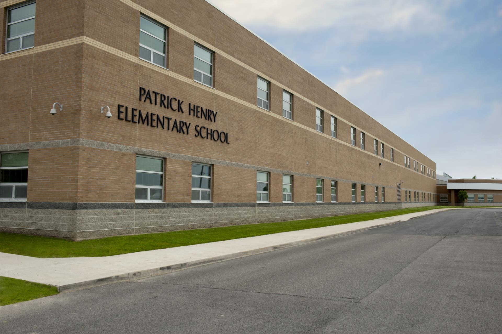Patrick Henry Elementary Building Entrance Image